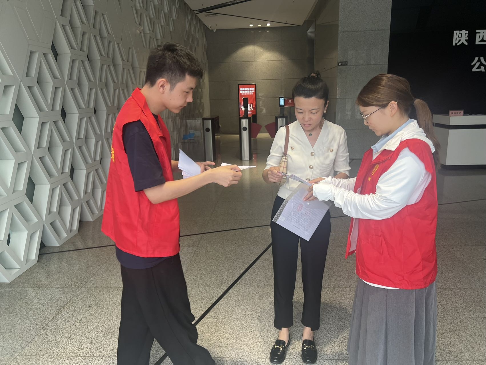 5357cc��˹ά��˹(�й�)���޹�˾����